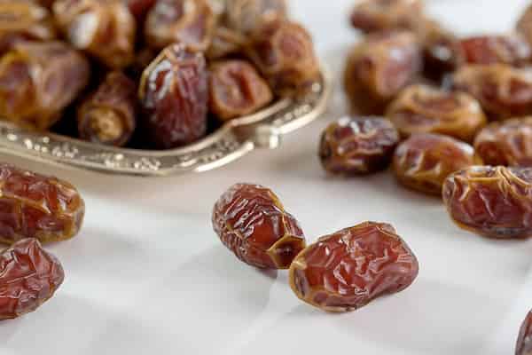 تصویر 2 از قیمت خرما زاهدی تازه با کیفیت ارزان + خرید عمده